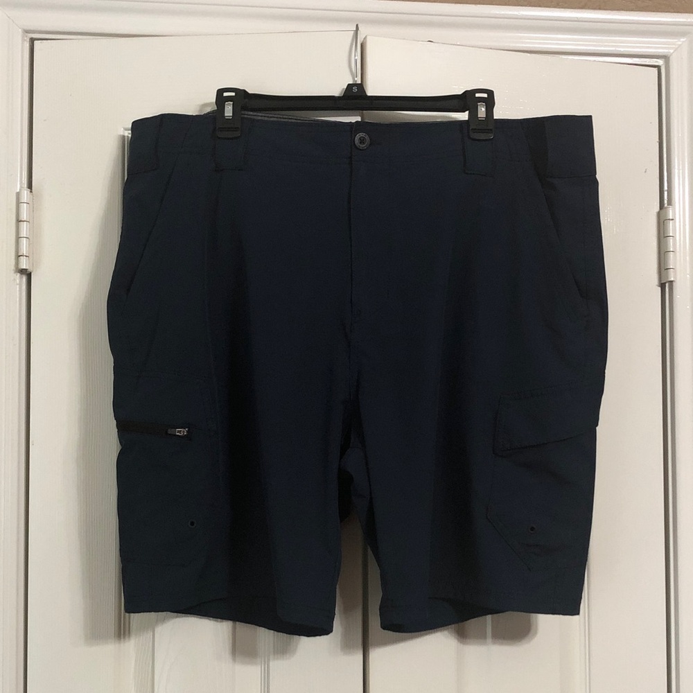 Denali Size 40 Mens Flat Front Athletic Shorts - NAVY
